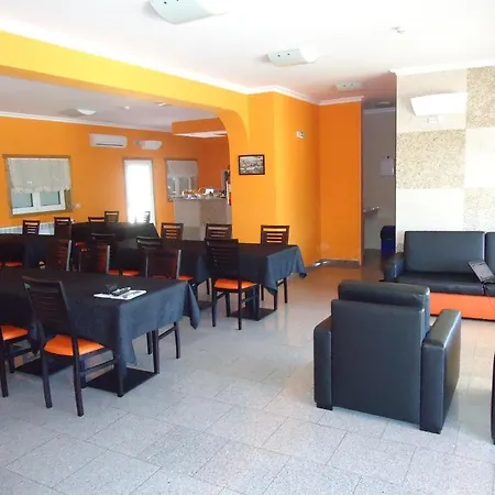 Encostas De Nantes Hotel