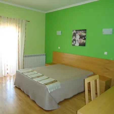 Encostas De Nantes Hotel