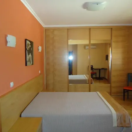 Hotel Encostas De Nantes