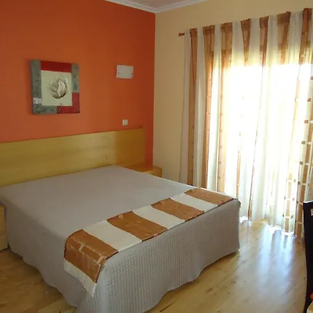 Encostas De Nantes Hotel